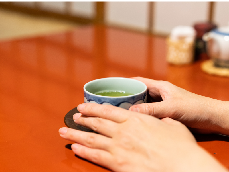 日本茶が贈り物として選ばれる理由